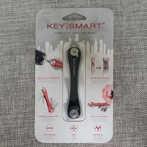 Original KeySmart Compact Key Holder - Black
